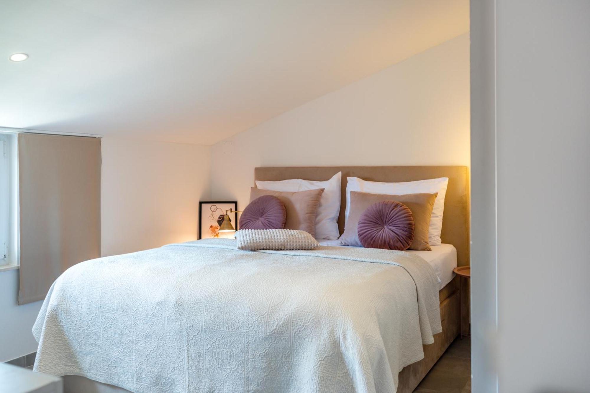 Danica Luxury Seaside Apartment Šibenik Esterno foto
