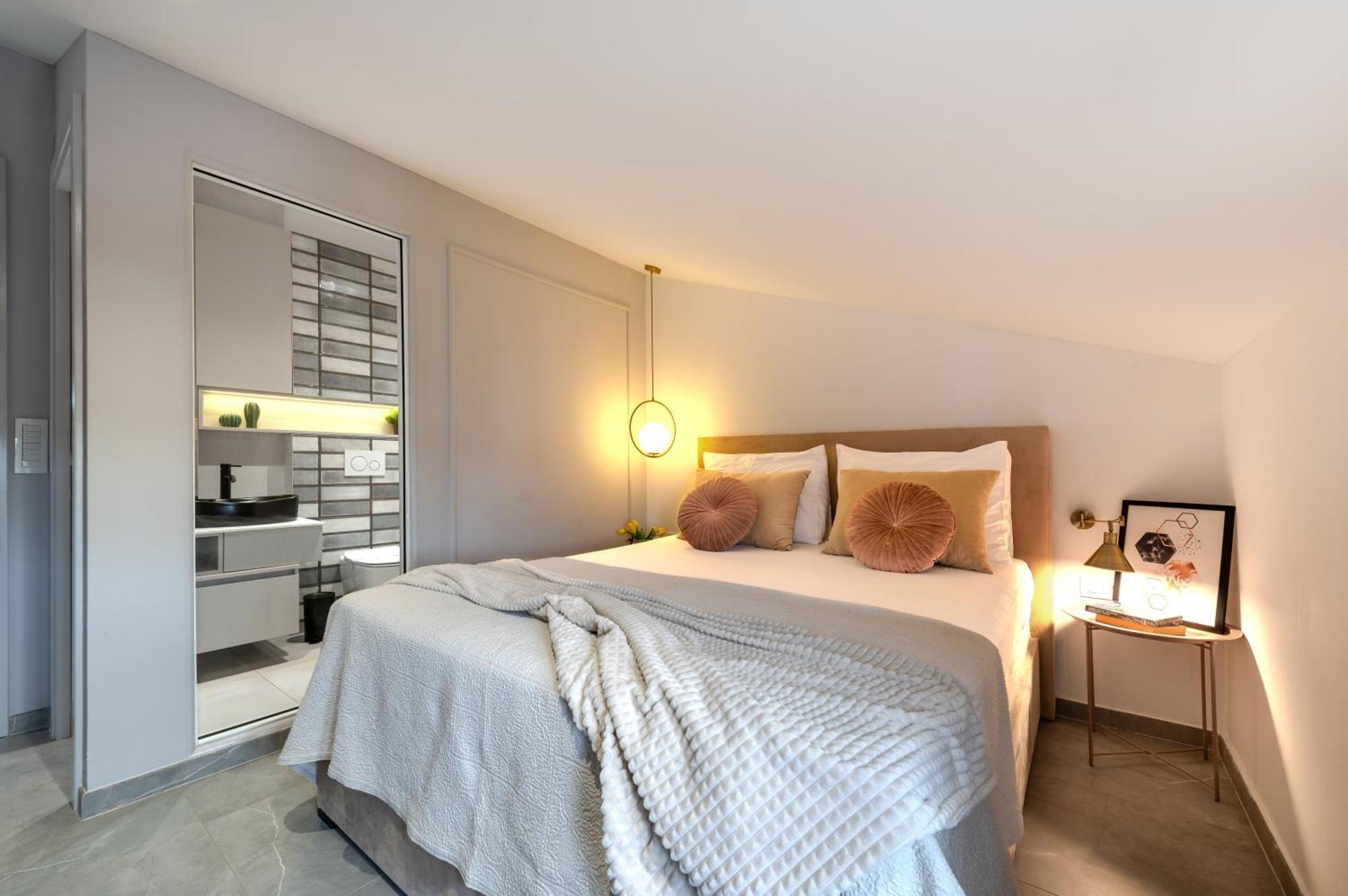 Danica Luxury Seaside Apartment Šibenik Esterno foto