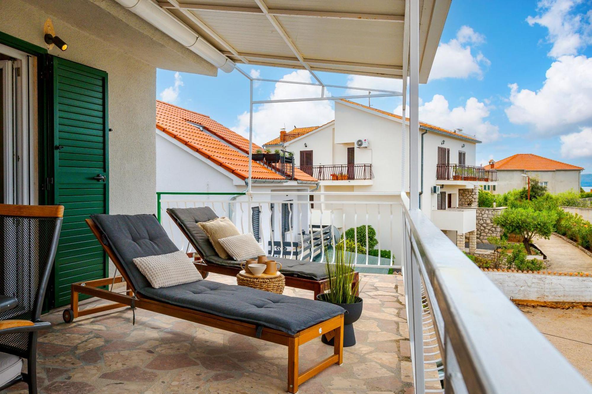 Danica Luxury Seaside Apartment Šibenik Esterno foto