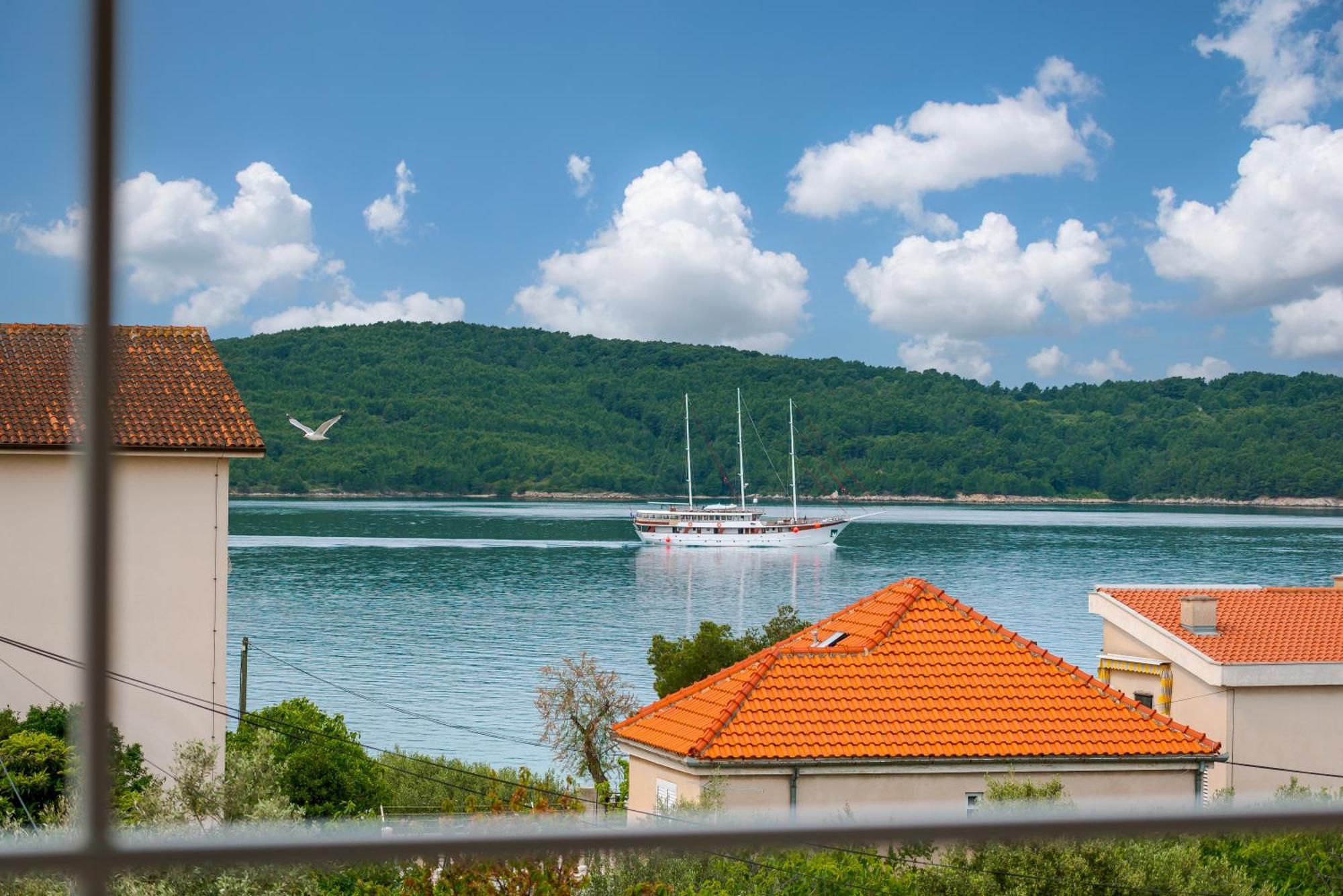 Danica Luxury Seaside Apartment Šibenik Esterno foto